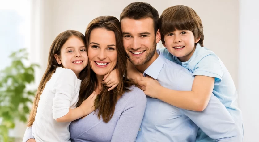 Holiday Smile Checklist: Prepping Your Teeth for Family Photos and Parties
